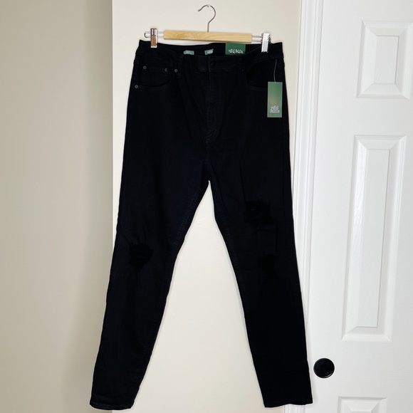 Wild Fable Super-High Rise Distressed Skinny Jeans - Picture 4 of 8